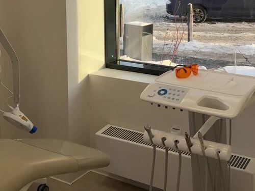 Белая точка смайл бар