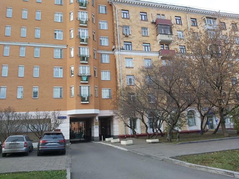 Стоматология на Песчаной площади