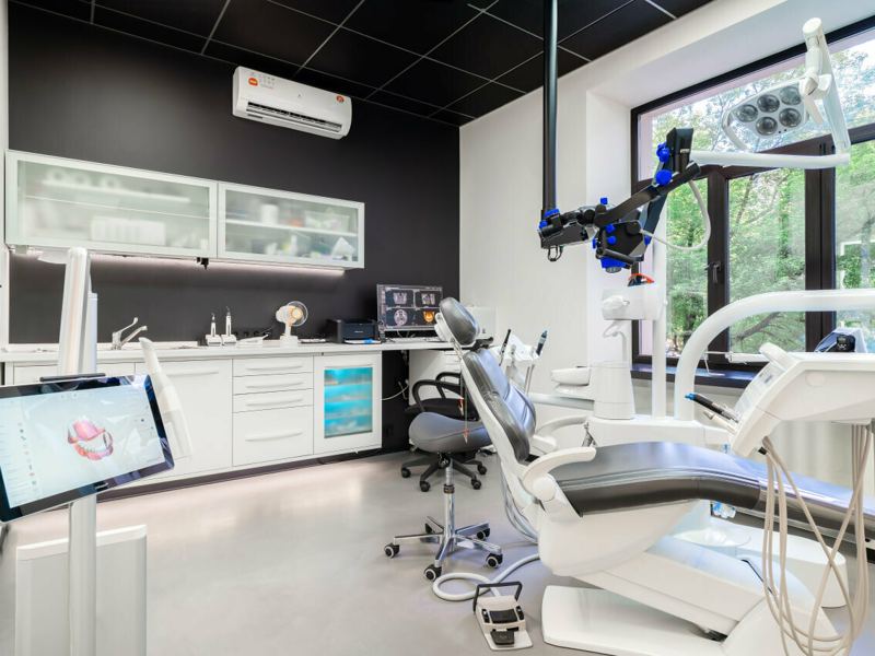 InSmile by Dr. Pekli