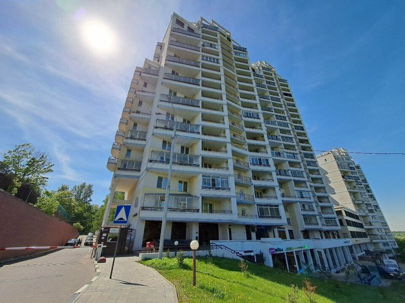 Малыш и Карлсон