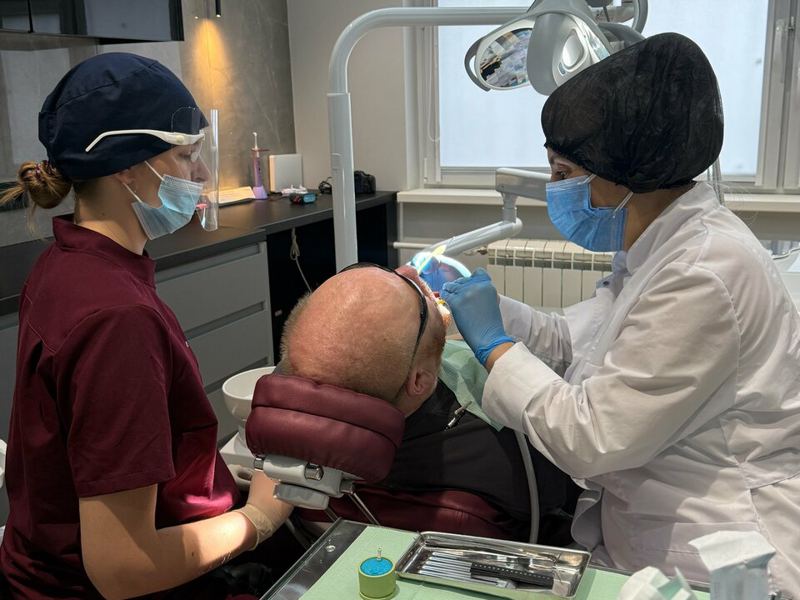 Акула Клиник